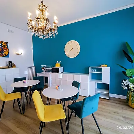 Be Bed & Breakfast 4*