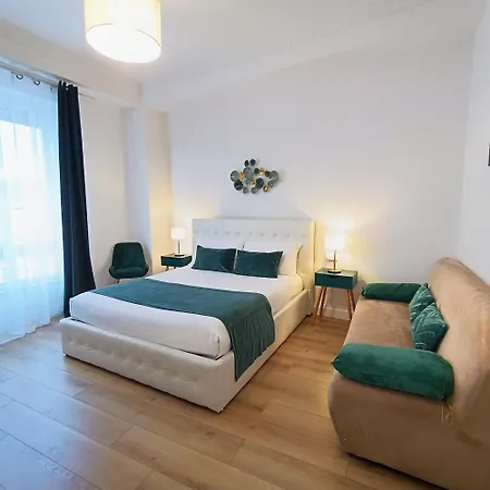 Be 4* Palermo
