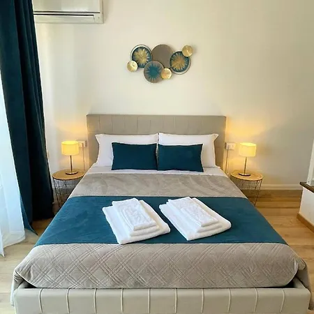 Oda ve Kahvaltı Be 4*