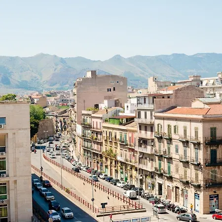 Be Bed & Breakfast 4*